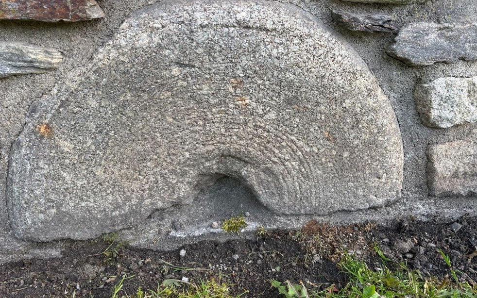 Fragment mlýnského kamene